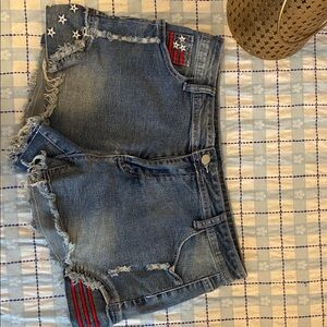 Trendy Blue Denim Star-Embellished Women's Shorts